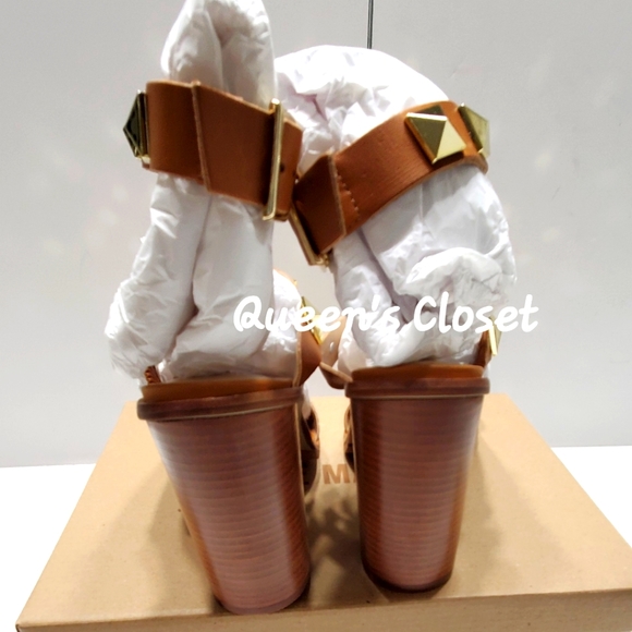 Steve Madden | Idelle Studded Leather Heeled Sandal- 💥BRAND NEW - Picture 5 of 7